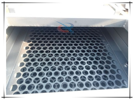 520型直線振動篩衝孔板