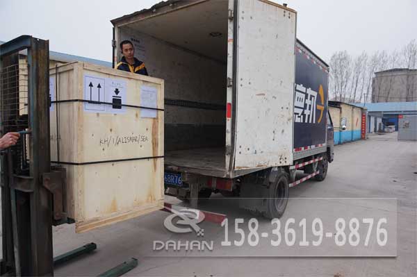 不鏽鋼振動篩發貨