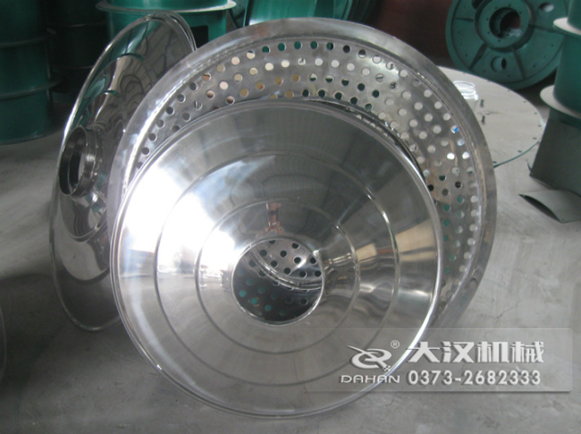 振動篩分機防塵蓋於衝孔板展示圖